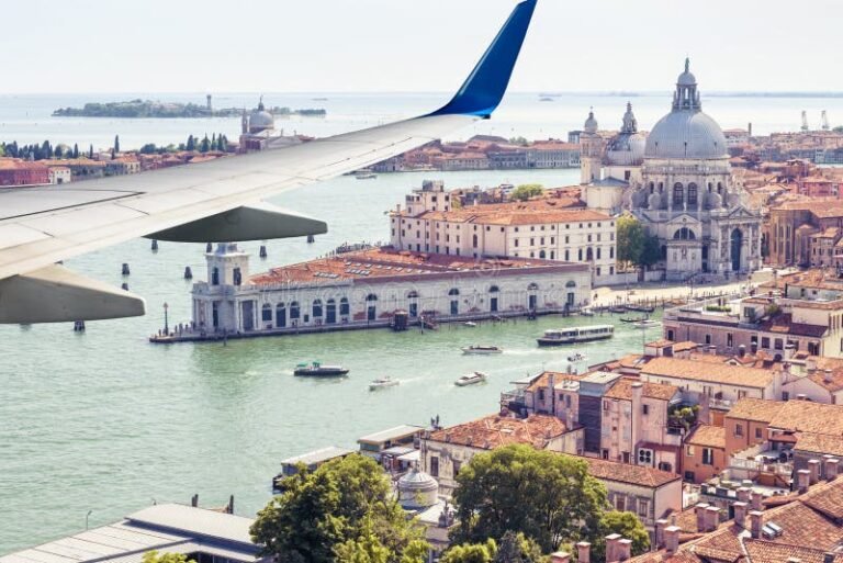 Quali Sono Le Migliori Offerte Per Voli Low Cost Da Venezia A Napoli