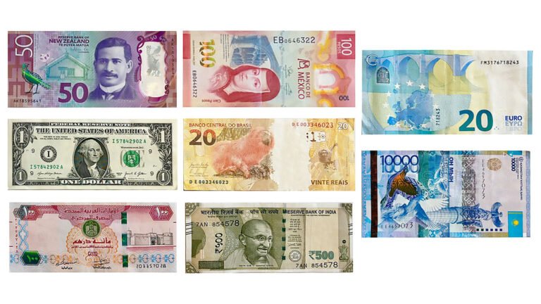 Che Cos'è l'Imposta di Bollo sul Conto Corrente e Come Si Calcola 2 banconote con timbro di bollo su un conto corrente