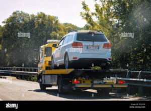 Quanto Costa un Carro Attrezzi al Km in Italia Prezzi e Tariffe 14 carro attrezzi in azione su strada italiana