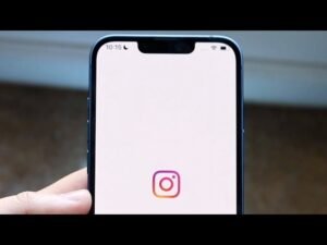 icona instagram bloccata sullo smartphone