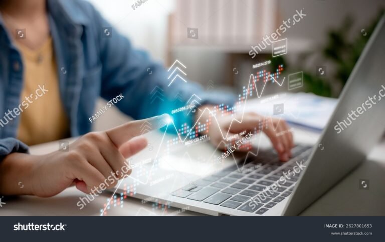 investitore che analizza grafici finanziari digitali