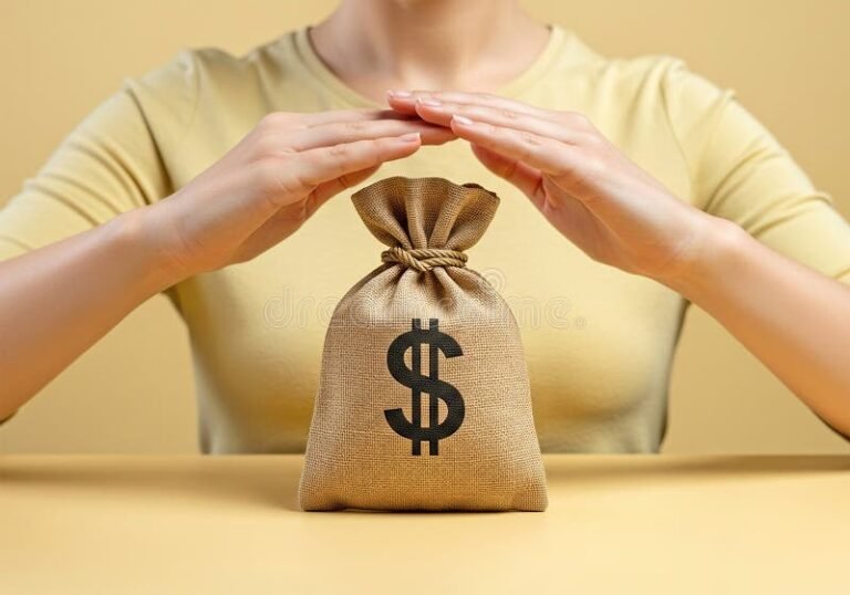 mani che stringono una garanzia finanziaria