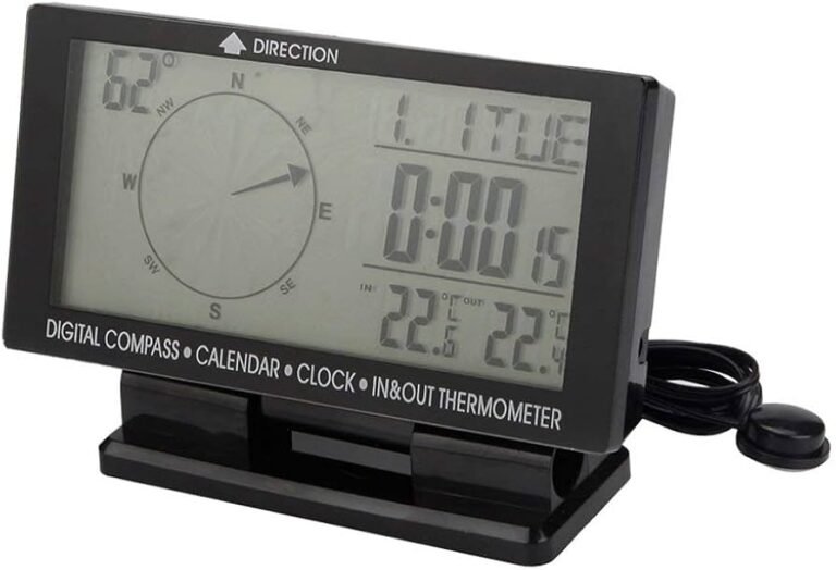 orologio con calendario e chiavi auto