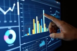 persona che analizza grafici finanziari digitali